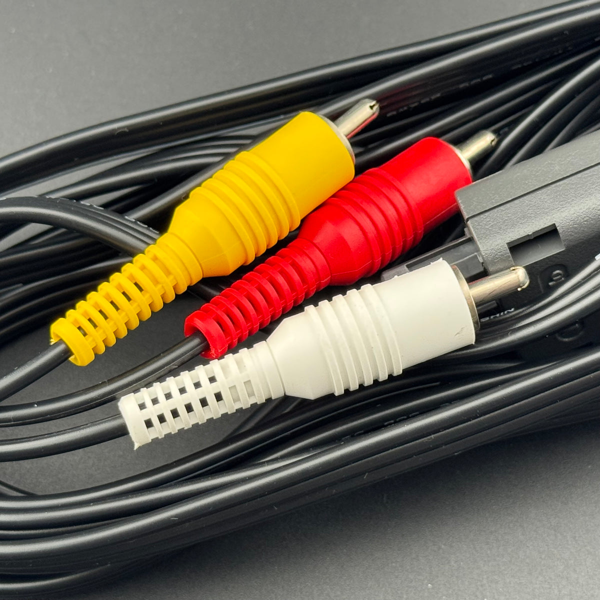 Nintendo Super Famicom Stereo AV Cable CIB [SHVC-008]