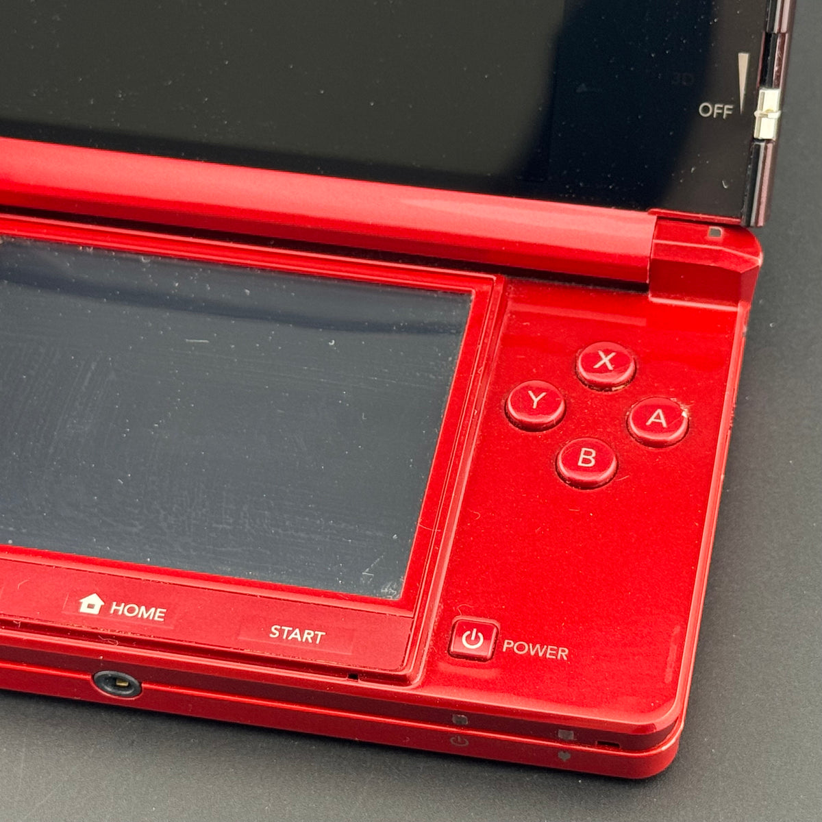 JPN Nintendo 3DS Char Red Gundam Console [CTR-001] (Region-Locked)