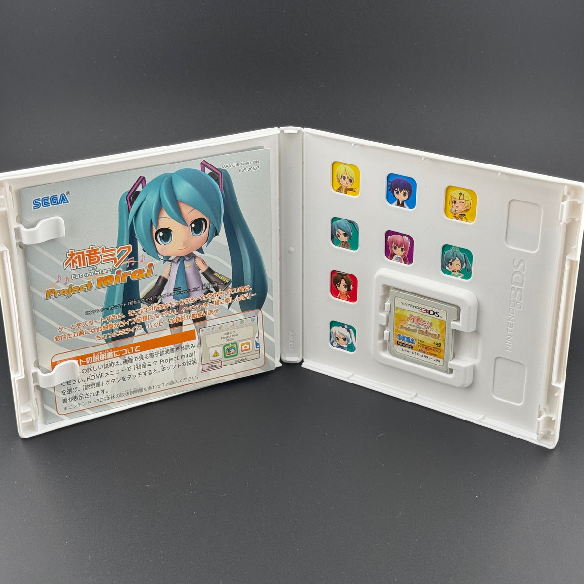INCOMPLETE Nintendo 3DS Hatsune Miku Project Mirai [PuchiPuku Pack / Big Box]