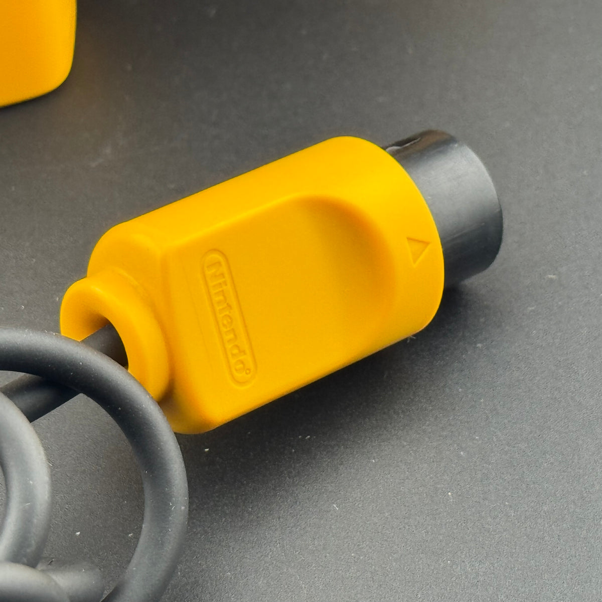 Nintendo 64 Yellow Controller CIB [NUS-005]