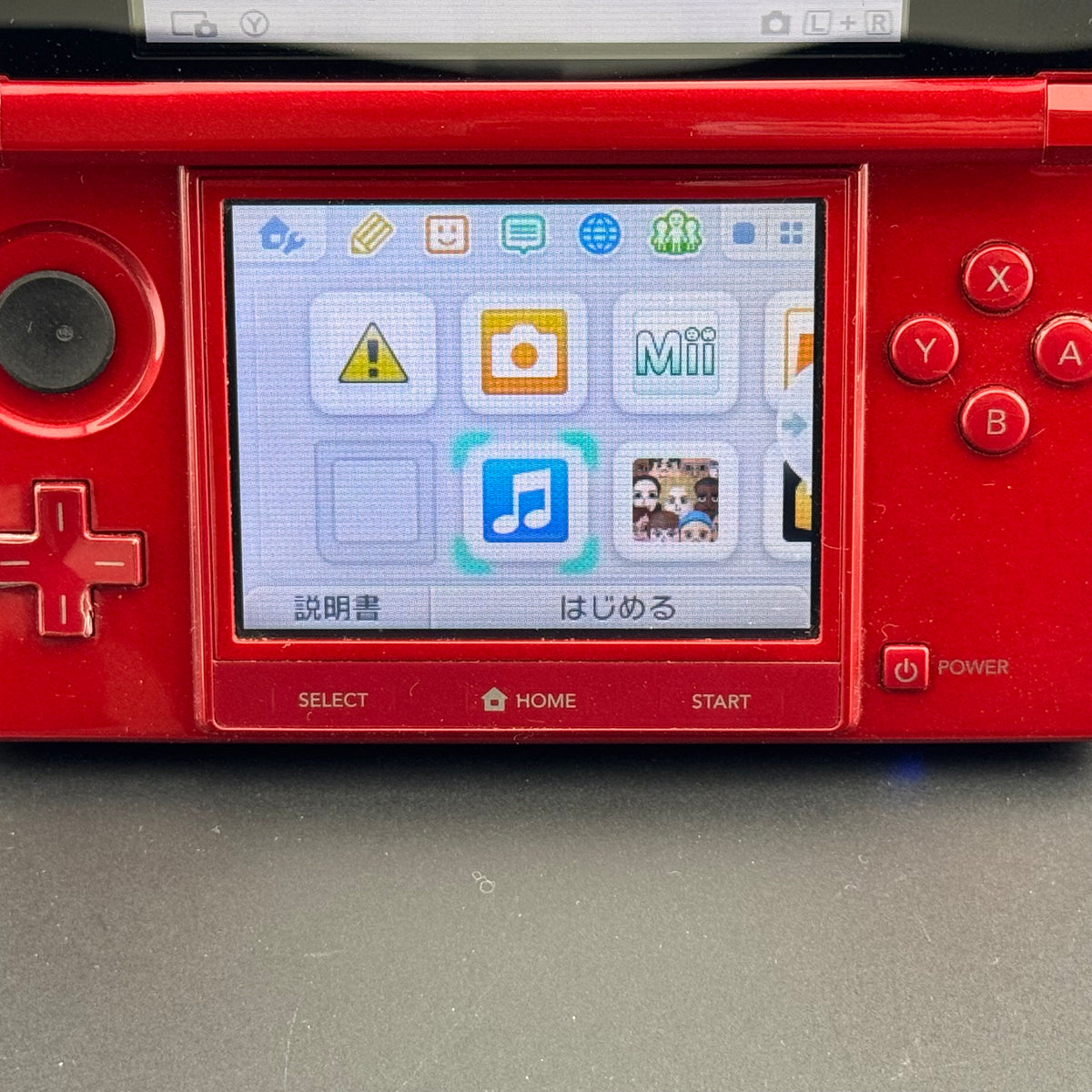 JPN Nintendo 3DS Char Red Gundam Console [CTR-001] (Region-Locked)