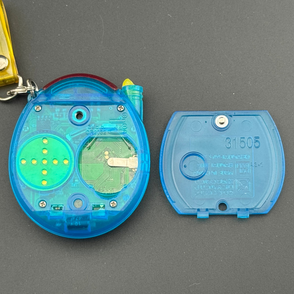 Bandai Tamagotchi Plus K-Tama Clear Blue [2005]