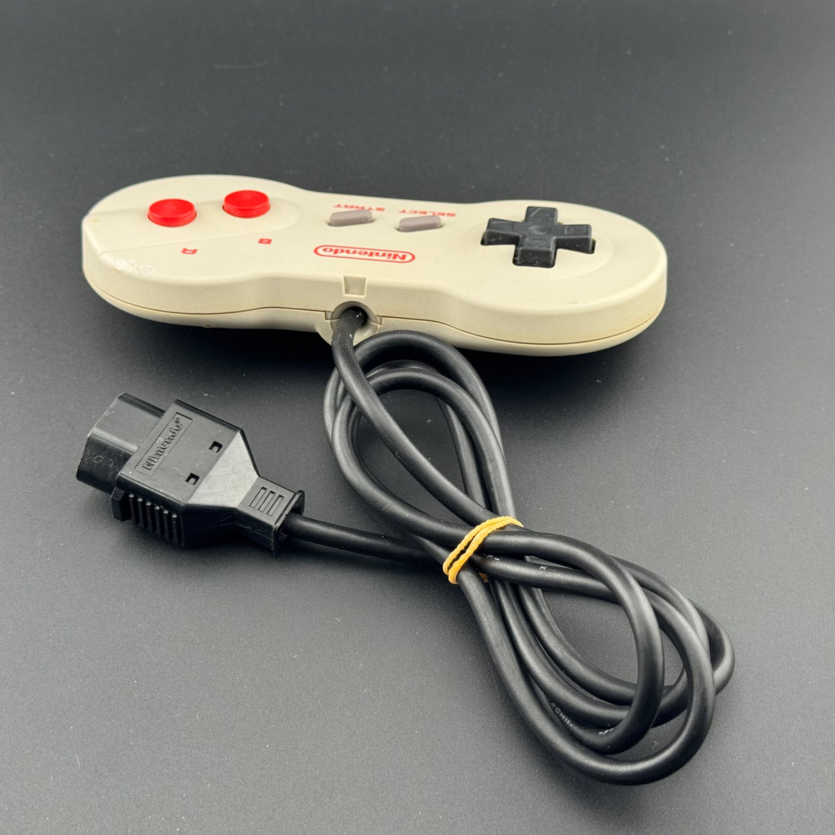 Nintendo AV Famicom / NES Dogbone Controller [HVC-102]