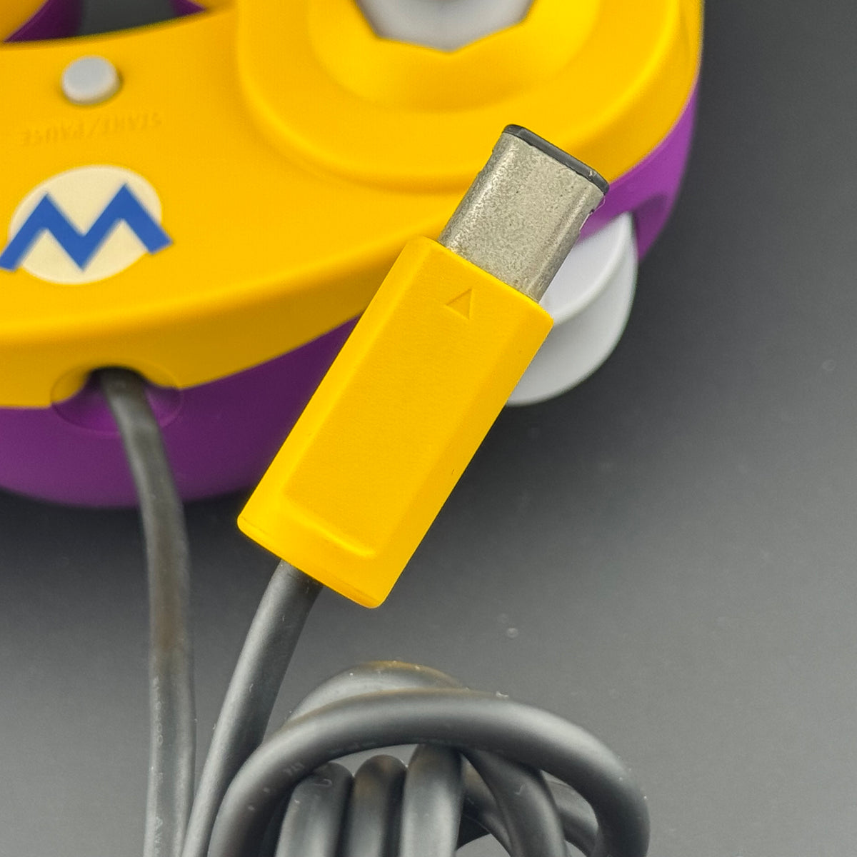 Club Nintendo Wario GameCube Controller [DOL-003]