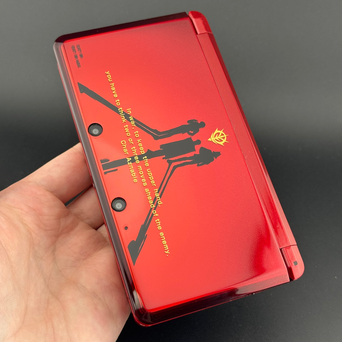 JPN Nintendo 3DS Char Red Gundam Console [CTR-001] (Region-Locked)