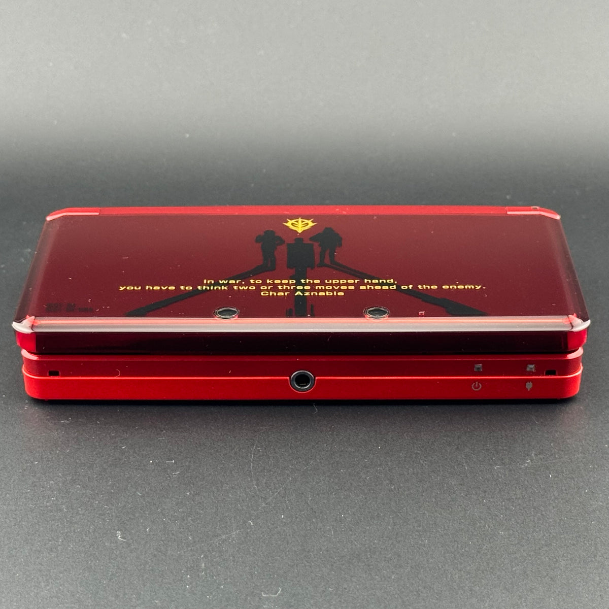JPN Nintendo 3DS Char Red Gundam Console [CTR-001] (Region-Locked)