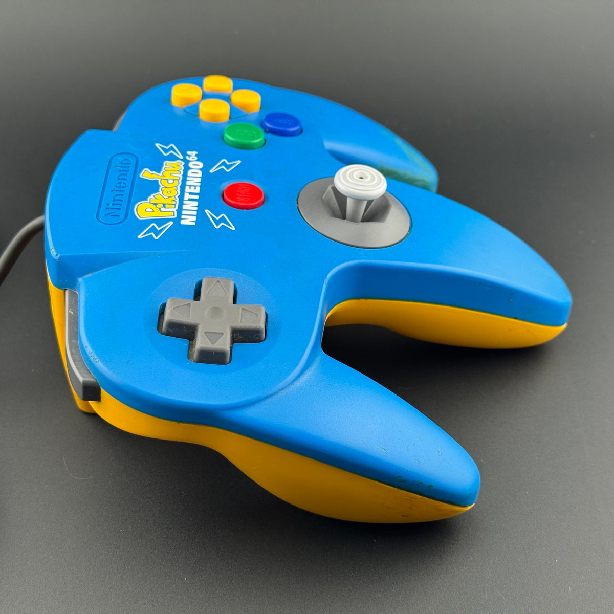 DAMAGED Nintendo 64 Pikachu Blue & Yellow Controller [NUS-005]