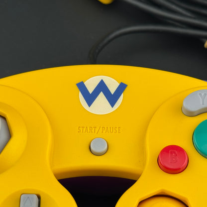 Club Nintendo Wario GameCube Controller [DOL-003]