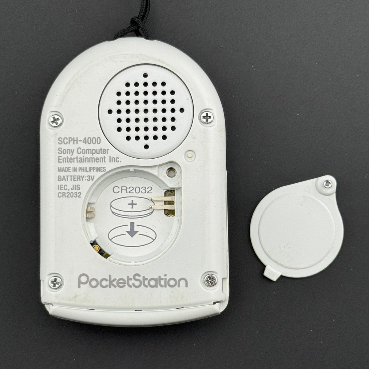 Sony PlayStation 1 White PocketStation [SCPH-4000] + Strap