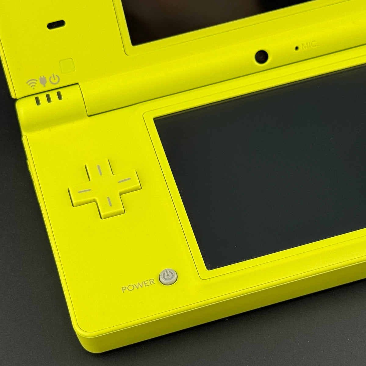 JPN Nintendo DSi Lime Green Console [TWL-001] CIB